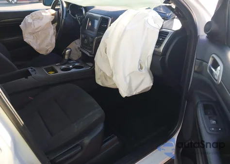 2018 Jeep Grand Cherokee Laredo E 4X2 from USA, damaged, VIN 1C4RJEAG3JC277710